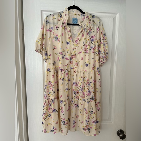 Cece Short Sleeved Babydoll Dress in Soft Vanilla - Picture 3 of 6